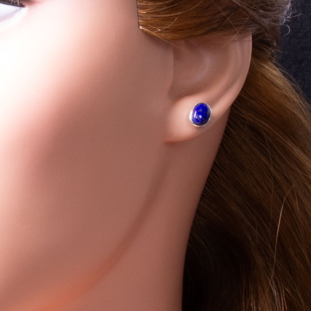 Kleine, ovale Lapislazuli-Silberohrstecker