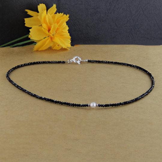 Schwarze Spinell Süßwasserperle Collier Silber