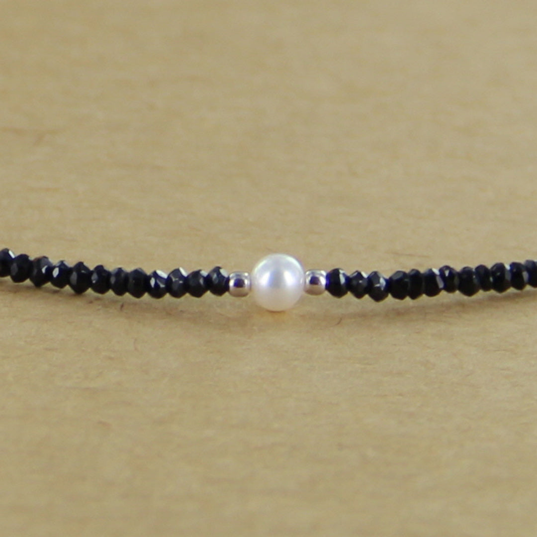 Schwarze Spinell Süßwasserperle Collier Silber