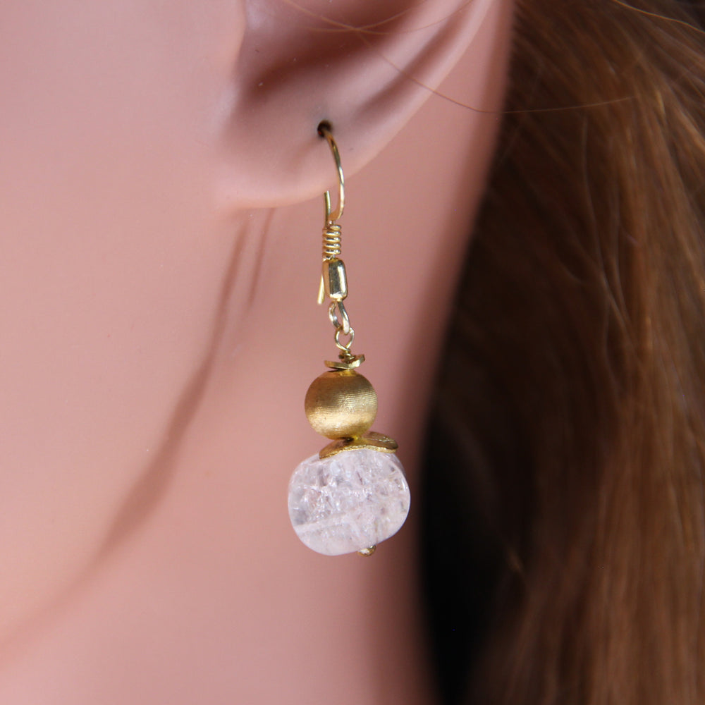 Heller Bergkristall-Ohrring, gecrasht 925er Silber vergoldet
