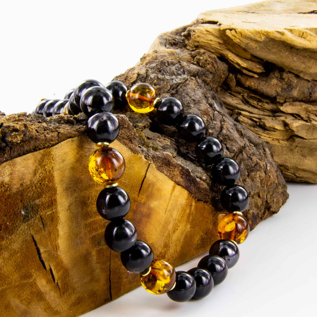 Moderne Bernsteinkette mit Obsidian und Silber