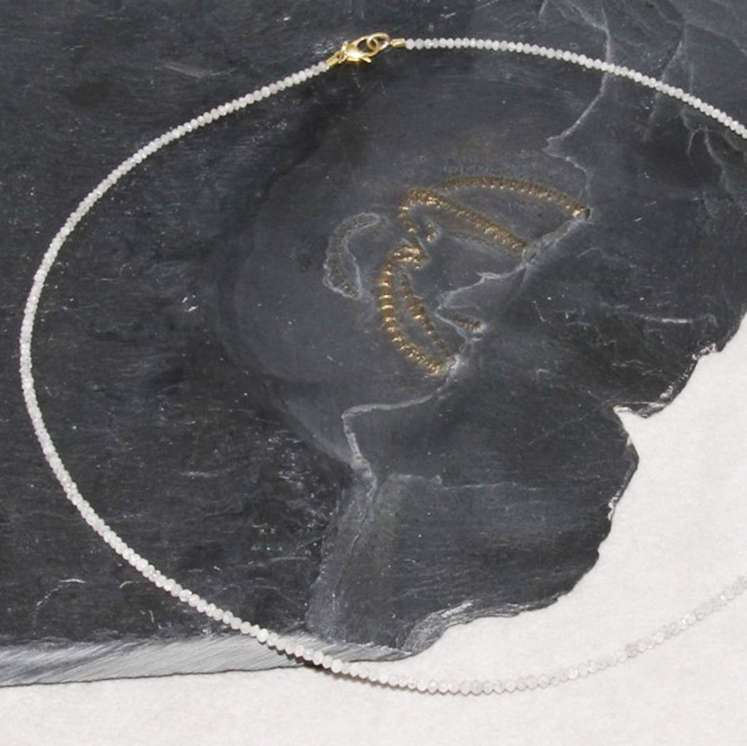 Strahlende Eleganz – Weißes Diamanten-Collier mit 14 ct, 47 cm lang