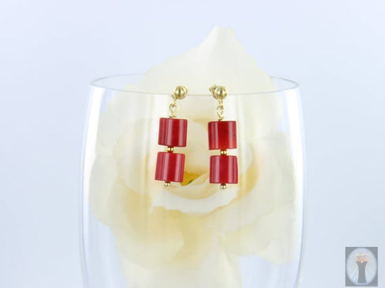 Leuchtend rote Bambuskorallen-Kissen-Ohrhänger 925er Silber vergoldet