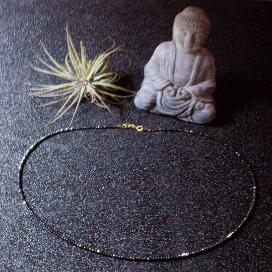 Luxuriöses & Exquisites Schwarzes Diamanten-Collier – ca. 19,5 ct, extra lang 47 cm