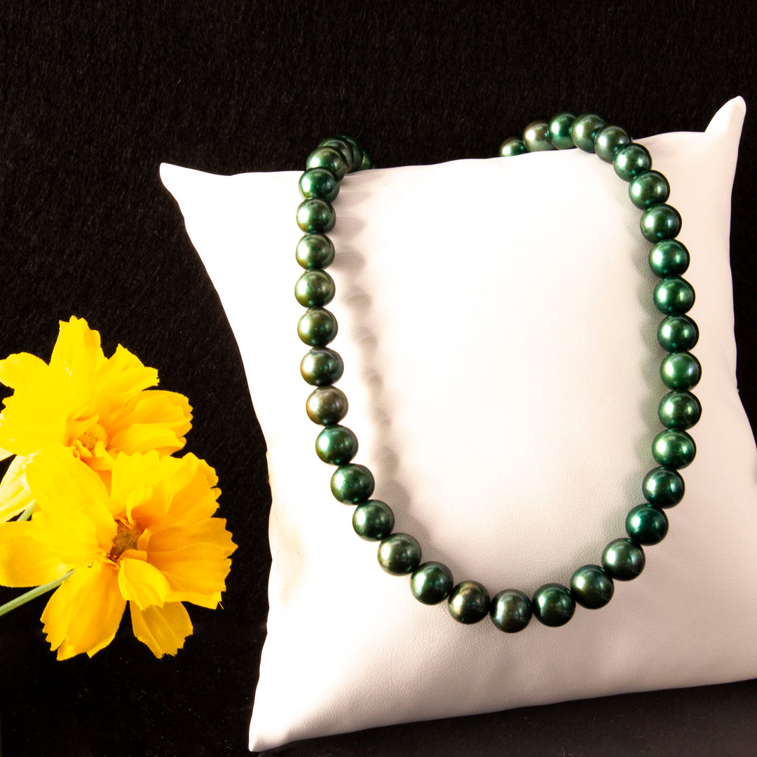 Perlenkette in Grün mit Silber-Karabiner Zeitlos elegant für jeden Anlass