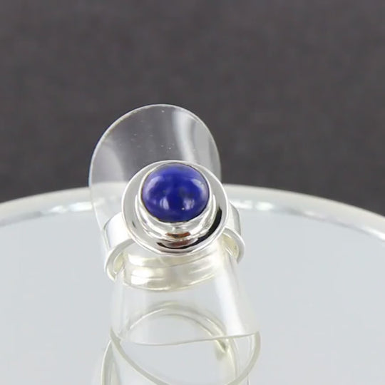 Lapis Lazuli-Ring rund, verstellbare silberne Ringschiene