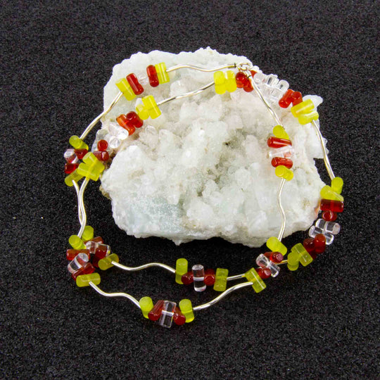 Mehrfarbige Halskette aus Karneol - Bergkristall - Serpentin