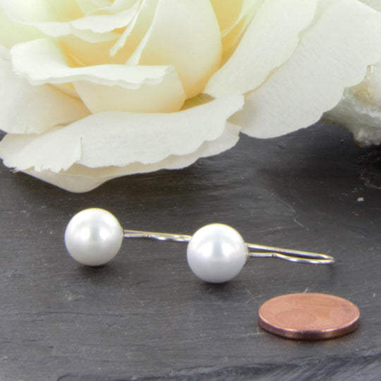 Weiße Muschelkern-Ohrringe, MK-Perlen 10 mm mit festem Silberhaken