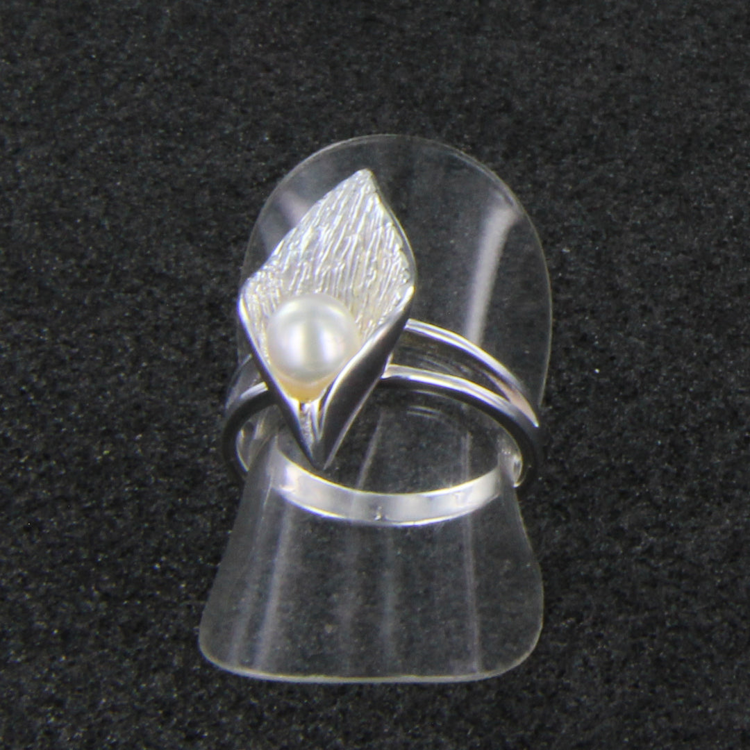 Perlenring Blattform in 925er Silber