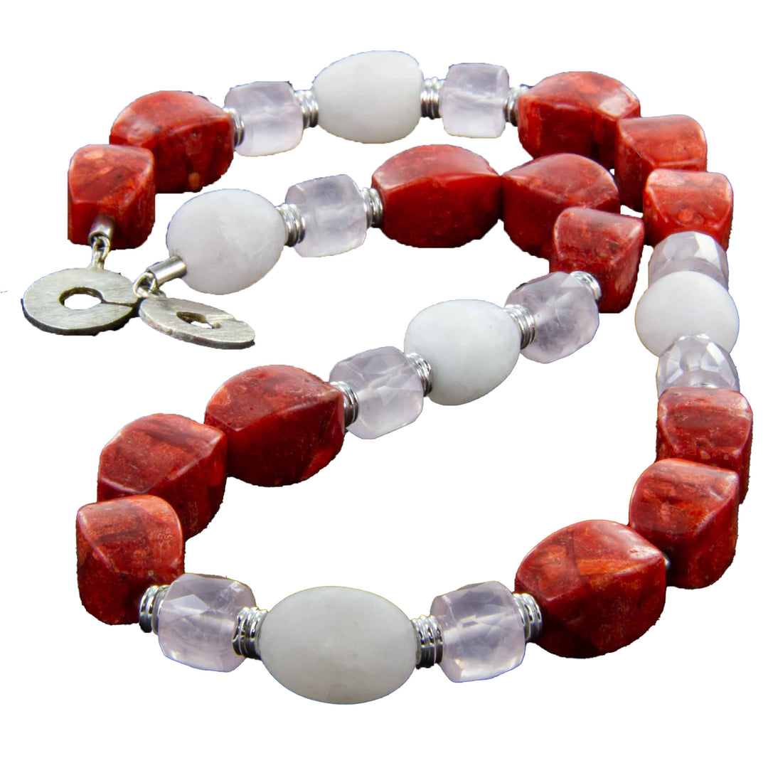 Schaumkorallen-Rosenquarz-Kette mit Elementen aus 925er Sterlingsilber - 59 cm lang