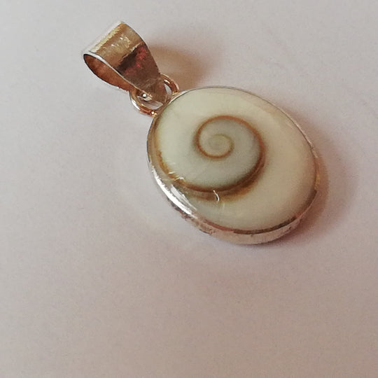 Shiva Eye-Silberkettenanhänger - Operculum