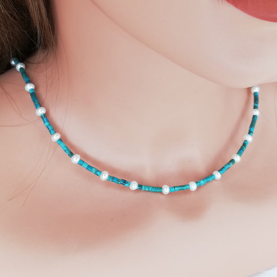 Türkiskette mit echten Perlen und Silber – zeitlose Eleganz