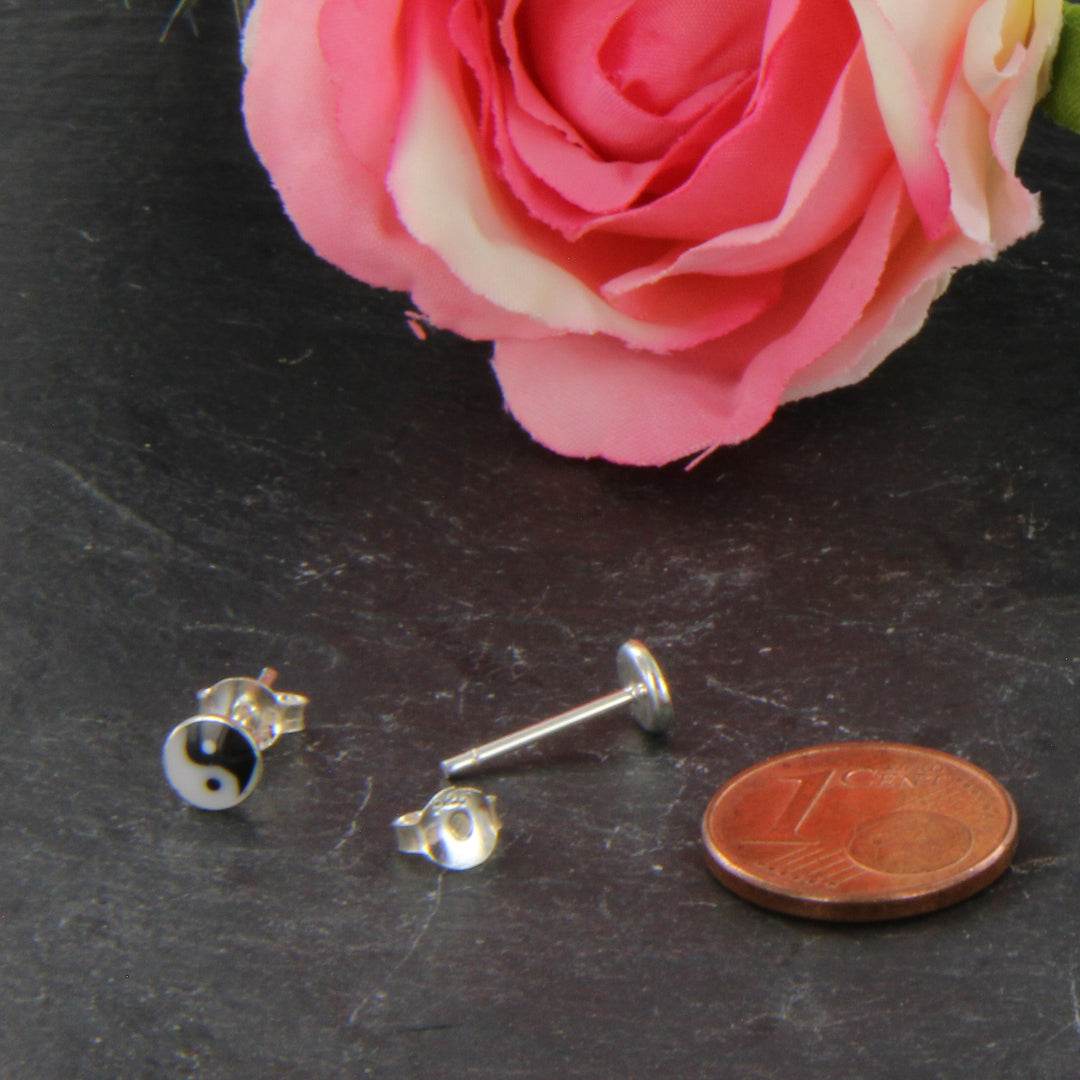 Kleine Yin Yang-Ohrstecker, Zen-Schmuck