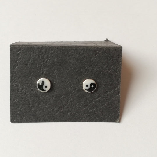 Kleine Yin Yang-Ohrstecker, Zen-Schmuck