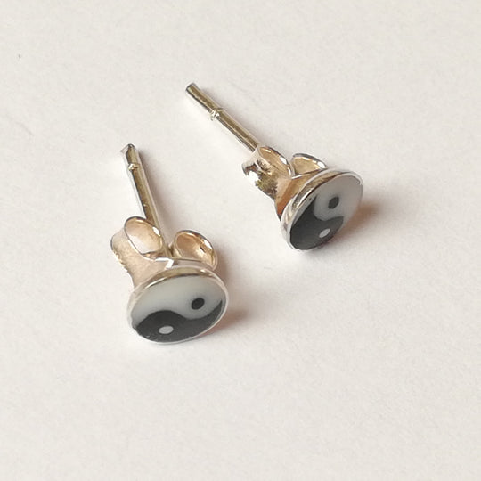 Kleine Yin Yang-Ohrstecker, Zen-Schmuck
