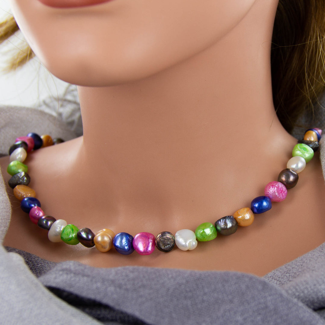Mehrfarbige Perlenkette - Blau, Pink, Grau, Weiß, Grün, Braun, Orange